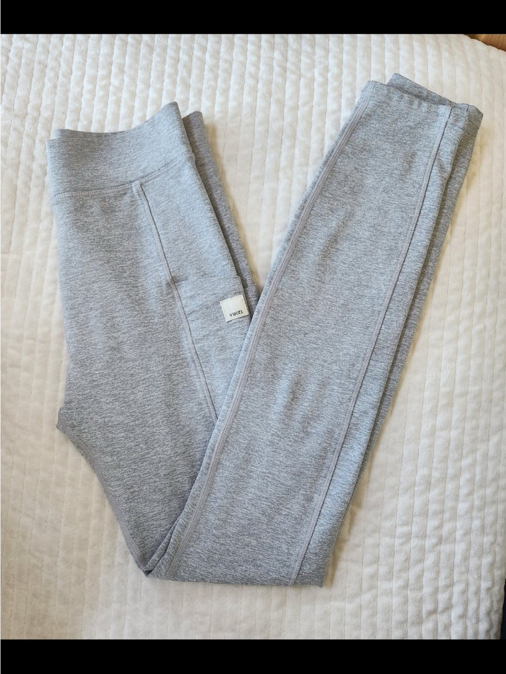 Vuori granite pocket leggings in Light Heather Grey